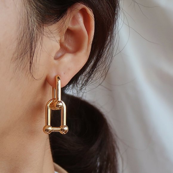 NEW 18K Gold Plated Chunky Link Earrings - Picture 1 of 5